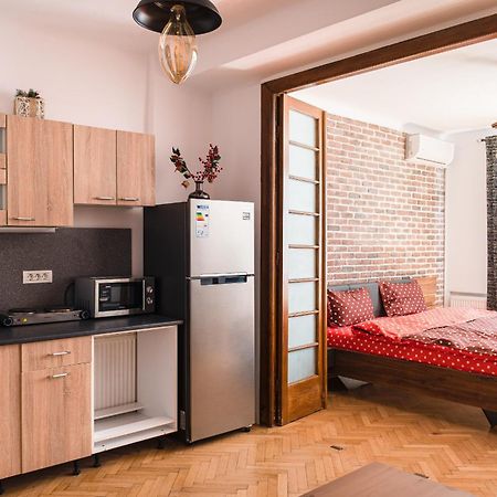 Heart Of Downtown 3 Rooms Apartment Self Check In Bucarest Exterior foto