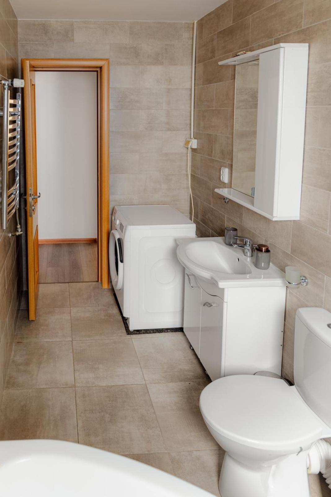 Heart Of Downtown 3 Rooms Apartment Self Check In Bucarest Exterior foto