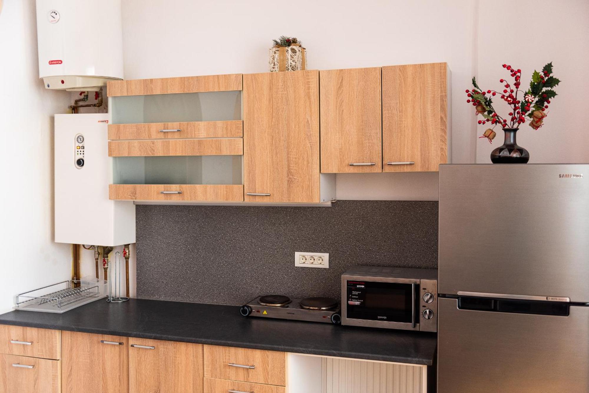 Heart Of Downtown 3 Rooms Apartment Self Check In Bucarest Exterior foto